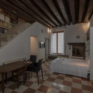 Apartamento Ca'barbarigo, Venecia
