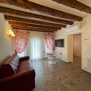 Mh2665 Venice